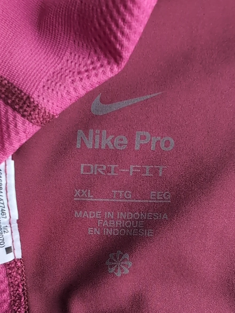 Nike nwt pro